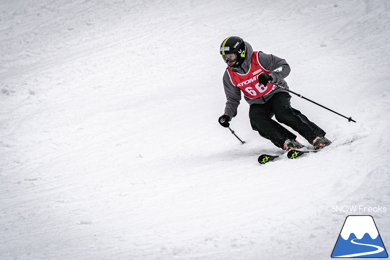 なんと約10年ぶりの「技術選」撮影?! PREMIER SKI ACADEMY presents 『2026プレミアカップ・スキー技術選』レポート！｜朝里川温泉スキー場